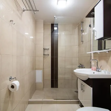 Location And Free Parking Daire Varna