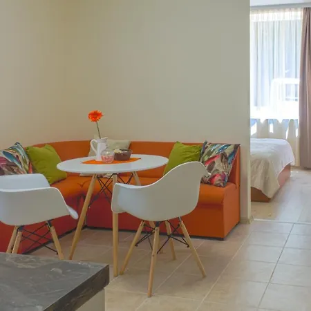 Location And Free Parking * Varna