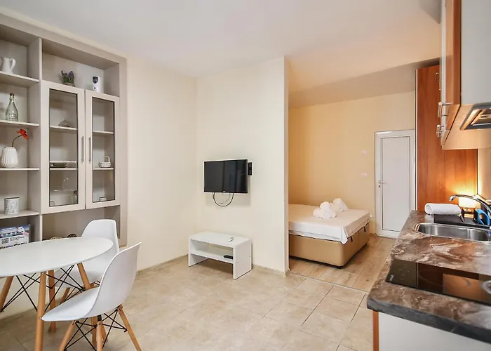 Location And Free Parking * Varna